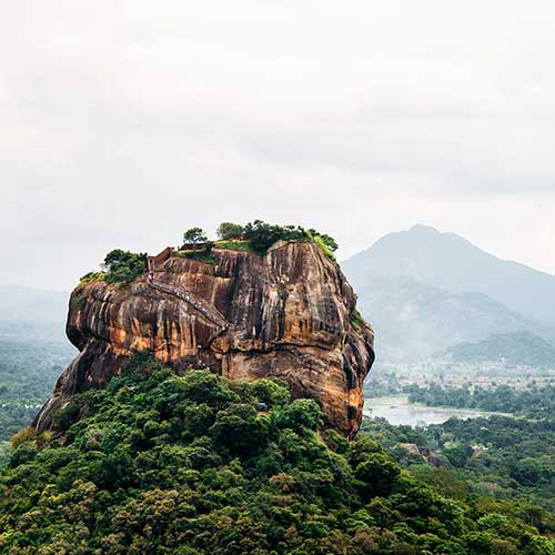 Sri Lanka, Holiday Packages, Travel Ideas, Things to do, Places to see, Safaris, Hotels, Visit Sri Lanka, Culture Trip, Religious Tour, Architecture Tour, Tour Package